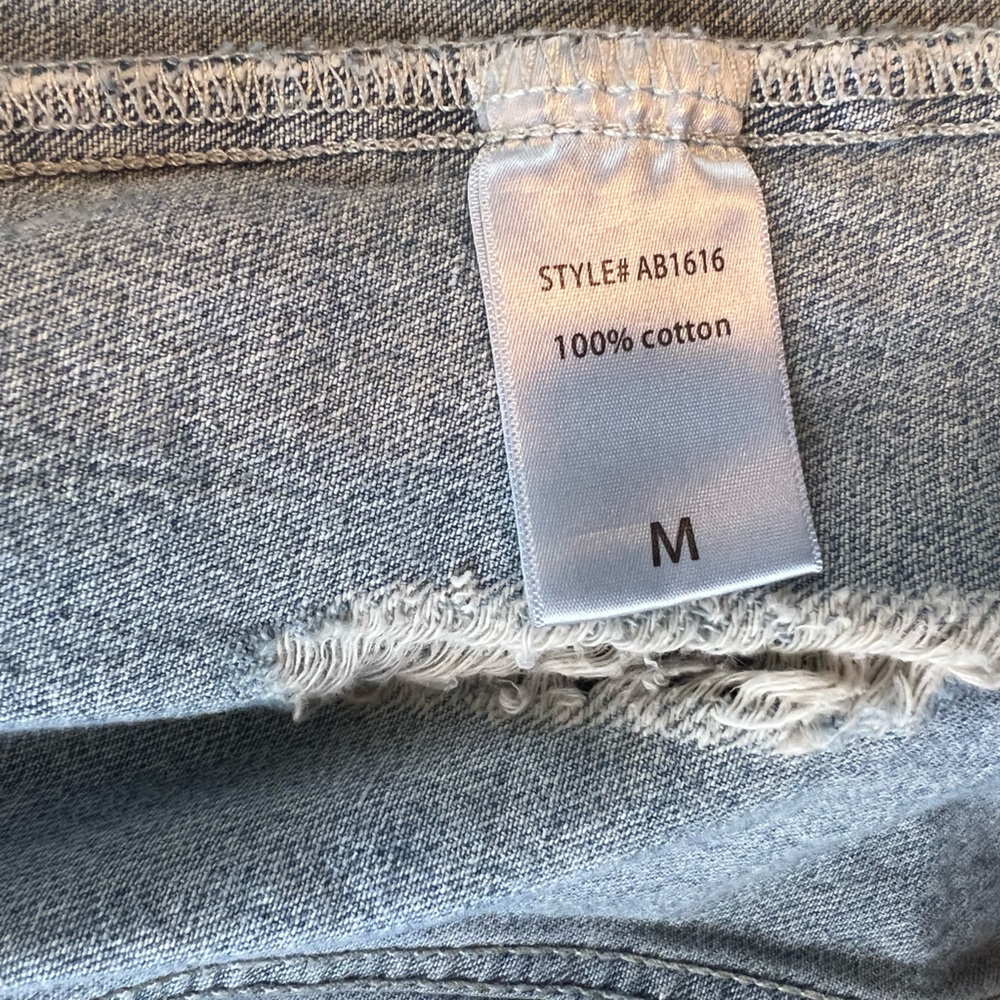 Jean jacket - Picture 4 of 4